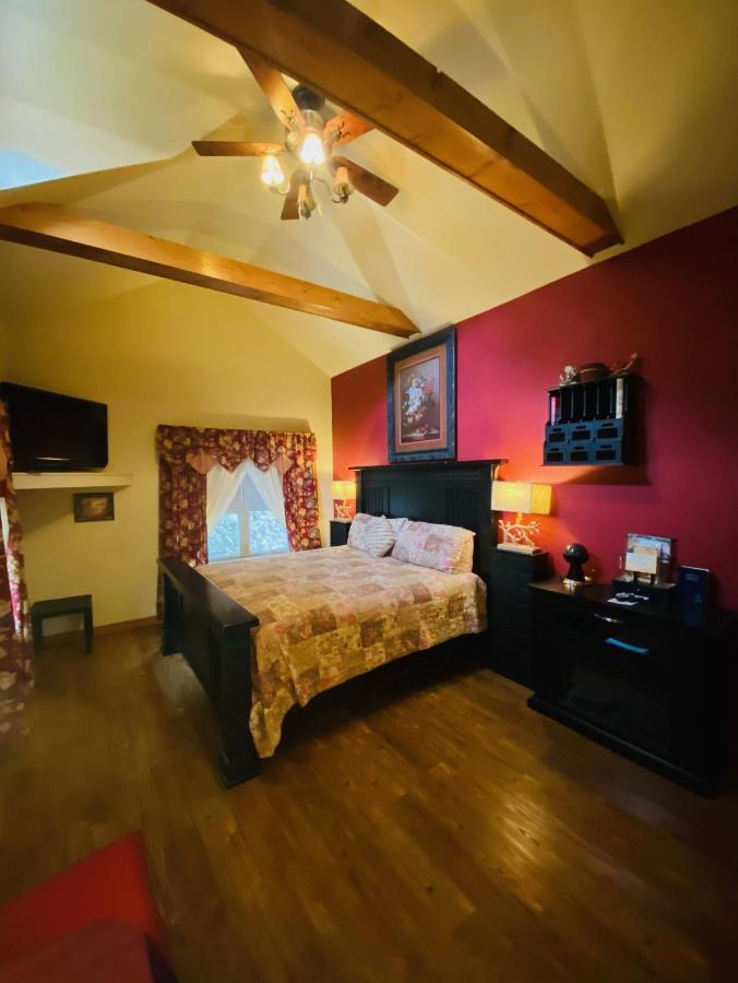 All Seasons Treehouse Village Eureka Springs Esterno foto